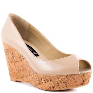 Steven by Steve Madden Favvorr patent wedge
